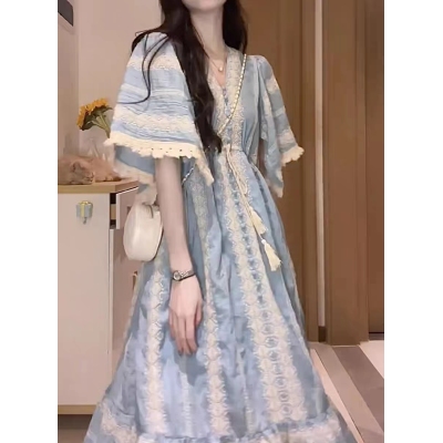 Bohemian easy-to-produce atmospheric blue V-neck embroidered beach resort style dress for summer