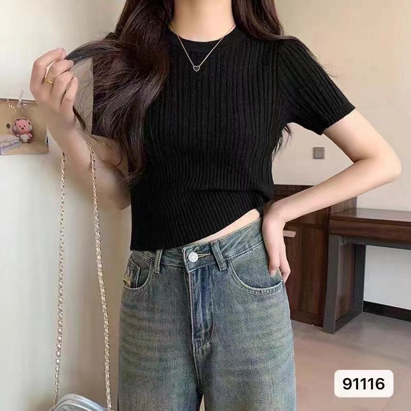 白色正肩短袖針織衫t恤女春夏新款圓領收腰修身辣妹短款內搭上衣