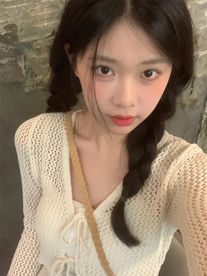 V넥 끈 디테일 가디건 상세 이미지 3