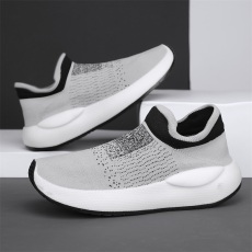 批发<b class='q'>男</b>鞋<b class='q'>202</b>4夏季新款轻便飞织透气<b class='q'>袜子</b>鞋运动鞋<b class='q'>男</b>百搭厚底休闲潮流鞋