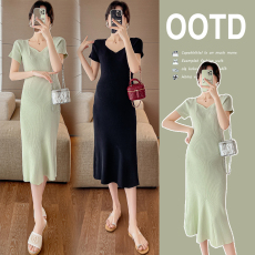 批发有货 实拍2026新款孕妇装夏季新款V领修身显瘦针织孕妇连衣裙8037