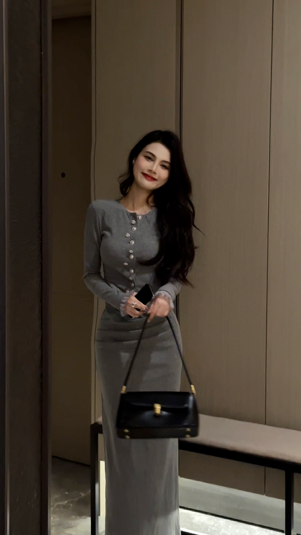 大婷婷春季新款法式圓領長袖小香風上衣褶皺半身裙套裝