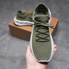 批发透气飞织网面纯色运动<b class='q'>袜子</b>鞋轻便软底舒适<b class='q'>男</b>鞋<b class='q'>夏</b>季厚底百搭潮鞋<b class='q'>男</b>