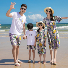 批发沙滩<b class='q'>亲子装</b>夏旅游度假<b class='q'>母女</b>母子洋气一家三口四口中长款V领连衣裙