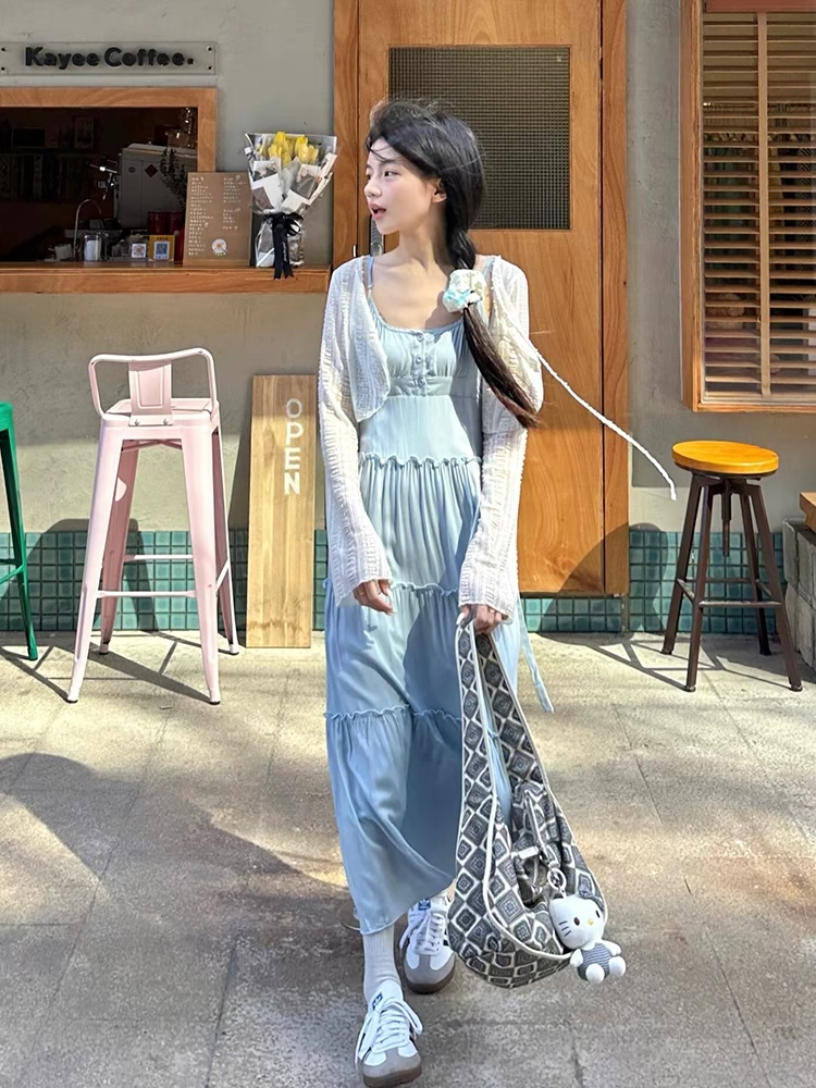 超好看吊帶連衣裙2024新款女春夏季U領收腰修身木耳邊拼接A字長裙