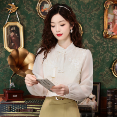 批发实拍新中式流苏盘扣立领雪纺衬衫女提花刺绣小衫马面<b class='q'>裙</b>上衣