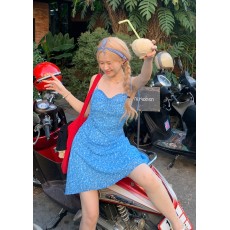 批发大码甜美小清新蓝色碎花吊带连衣裙<b class='q'>夏季</b>气质淑女风显瘦小短裙防晒