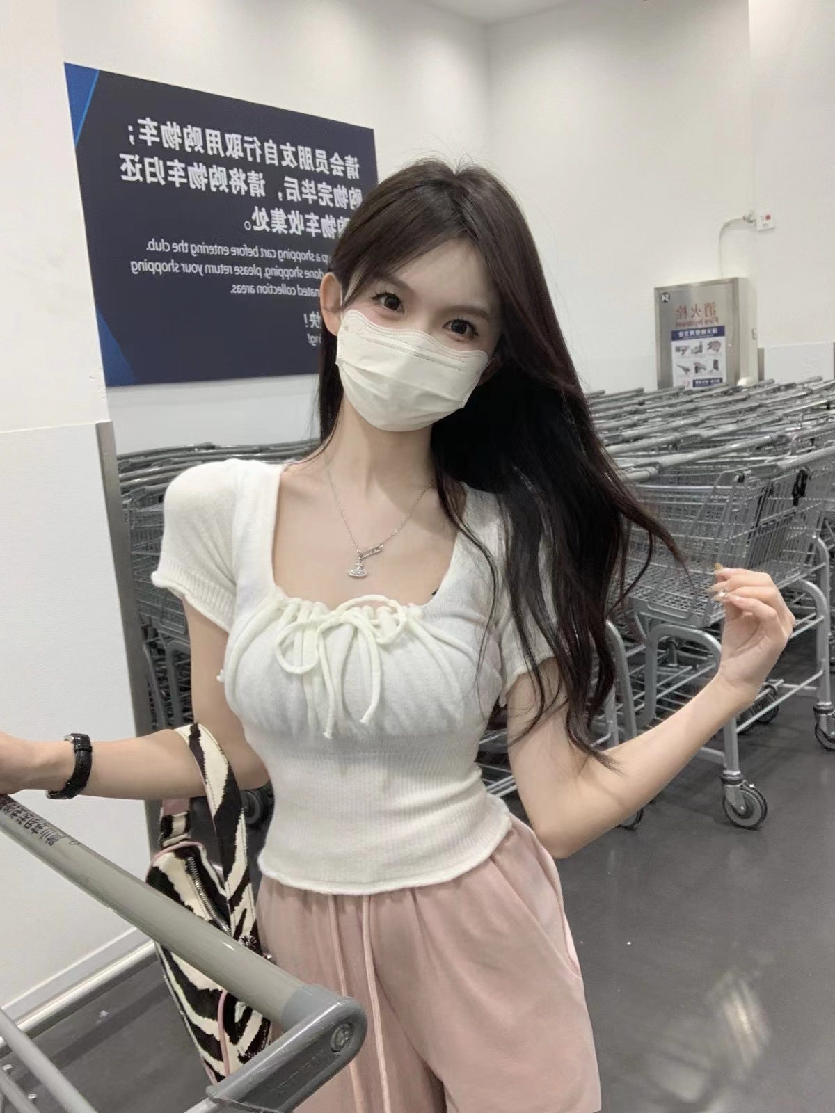 年春夏季英茶法式修身抽繩褶感設計短袖T短款針織上衣女