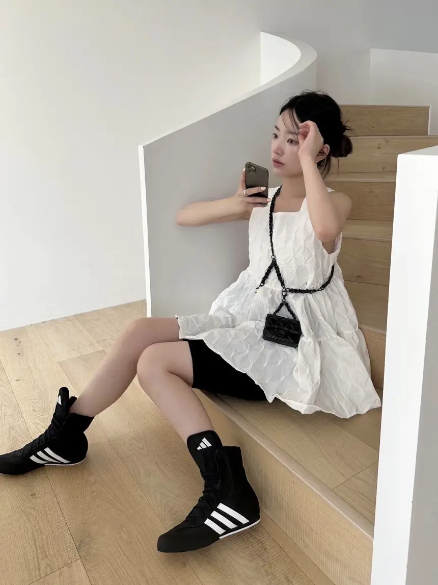 플라워 블라우스 무릎 위 원피스 상세 이미지 6