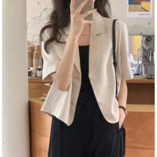 批发夏装新款大码女装小西装短款外套小个子设计感西服上衣M-4XL200斤