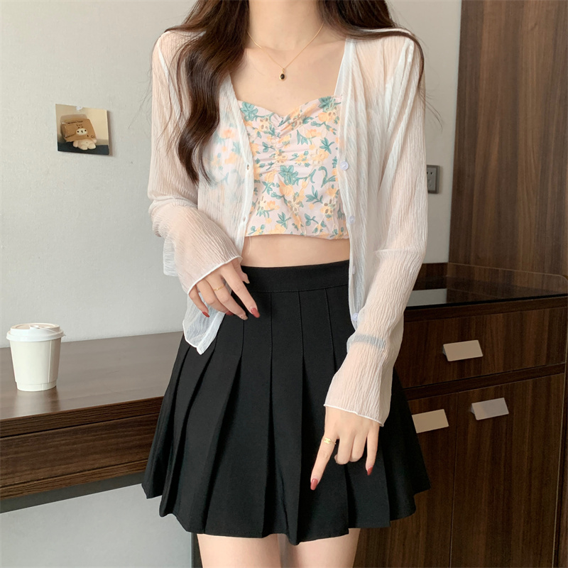 Real shot of sweet floral camisole spring and summer new sun protection chiffon cardigan coat top small shirt