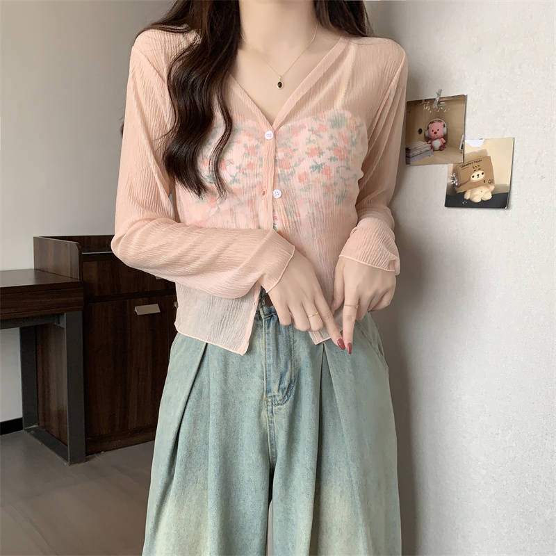 Real shot of sweet floral camisole spring and summer new sun protection chiffon cardigan coat top small shirt