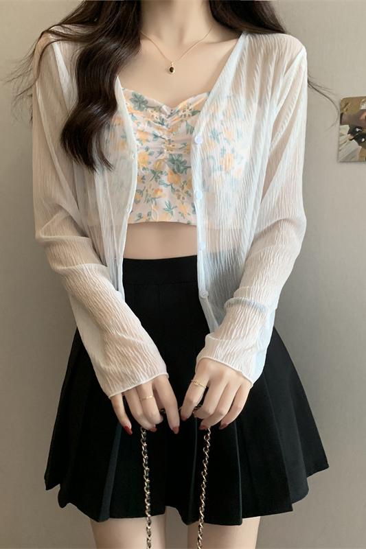 Real shot of sweet floral camisole spring and summer new sun protection chiffon cardigan coat top small shirt