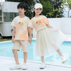 批发<b class='q'>亲子装</b>夏装一家三口四口<b class='q'>母女</b>夏款白色半身裙夏洋气海边度假套装