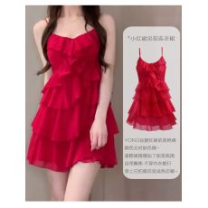 批发夏之热恋复古红色吊带<b class='q'>连衣裙</b>女夏季小个子纯欲辣妹蛋糕显白小红裙