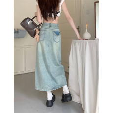 批发实拍浅蓝色牛仔半身裙女早秋2025新款高腰显瘦开叉a字包臀裙