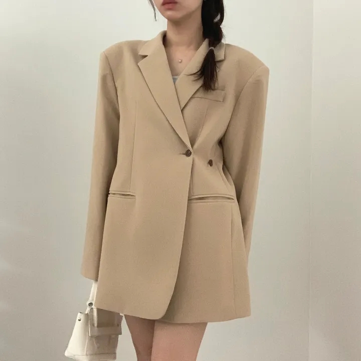chic 봄 한국 스타일 작은 대중 디자인 센스 트임 불규칙 단추 한 알 캐주얼 미니멀리즘 루즈핏 블레이저