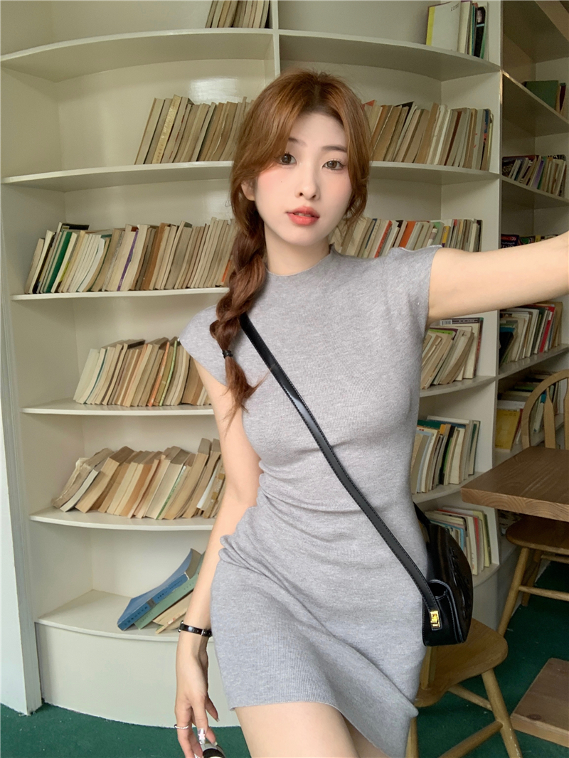 夏季新款彈力包臀修身顯瘦小飛袖針織連衣裙女