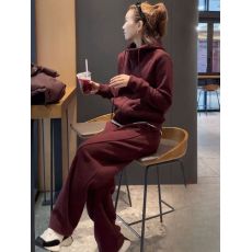 春季新款不加绒酒红复古运动套装女拉链开衫外套垂感直筒裤两件套