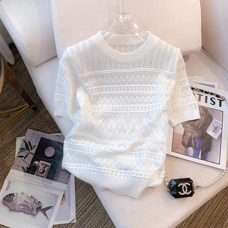 실사 대 물품 2026 여름 새로운 디자인 센스 라운드 넥 반팔 몸매 가꾸기 티셔츠 얇은 스타일 얼음 실크 니트 스웨터 여성
