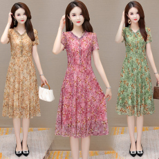 批发实拍有货 2026夏季新款大码短袖连衣裙<b class='q'>妈妈装</b>收腰网纱裙子中长款