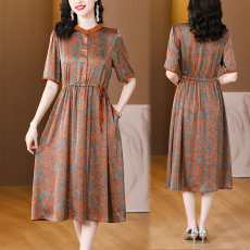 批发桑蚕丝国风<b class='q'>连衣裙</b><b class='q'>女</b>2026夏季新款中年妈妈气质碎花<b class='q'>真丝</b>大码裙子