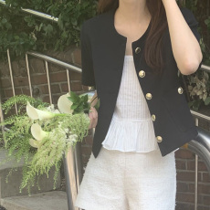 批发尺寸已更新 INS博主款 法式气质小香风单排扣短款上衣短外套 现货