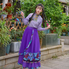 批发新款国风服装西藏旅游网红拍照套裙<b class='q'>民族</b>舞蹈演出服饰旅行拍照写真