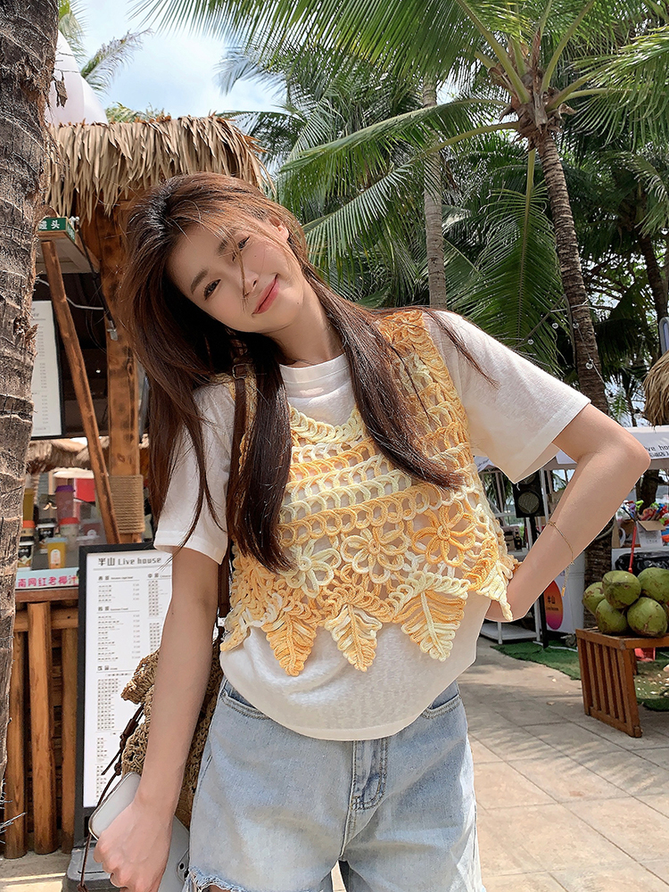 LN20132# 韩chic夏色彩斑斓度假风两件套吊带+百搭T恤 服装批发女装货源服饰批发
