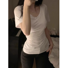 批发抖音品质纯欲v领正肩<b class='q'>短袖</b><b class='q'>t</b><b class='q'>恤</b>女夏季新款修身辣妹收腰基础款上衣
