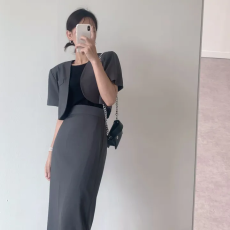 批发韩版西装套装2026夏新款休闲百搭短袖<b class='q'>西服</b>外套+高腰松紧半身长<b class='q'>裙</b>