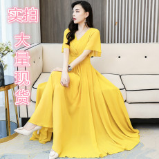 批发实拍2026夏季新款<b class='q'>连衣裙</b>修身气质V领大摆雪纺沙滩连衣长裙