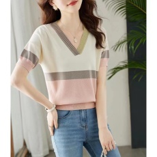 批发<b class='q'>梵</b><b class='q'>希</b><b class='q'>蔓</b>撞色拼接v领针织衫女夏季新款独特上衣小个子百搭短袖