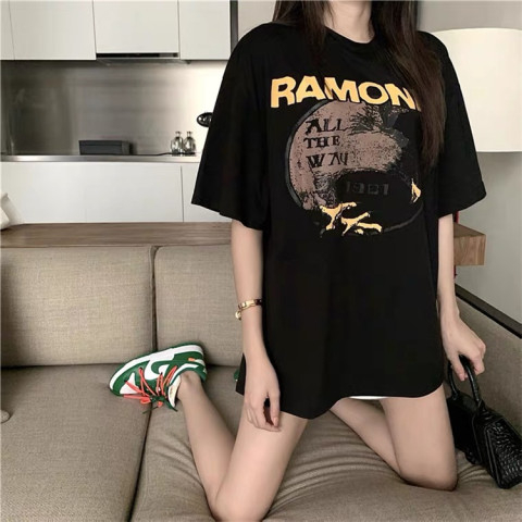 있음 선적 대외 무역 언더 의류 누락 된 반팔 티셔츠 여성 여름 새로운 루즈핏 다용도 bf 레트로 프린트 맨위