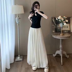 批发2026夏季新款休闲<b class='q'>百搭</b>t恤宽松休闲<b class='q'>裤</b>法式高腰显瘦阔腿裙<b class='q'>裤</b>套<b class='q'>装</b>女