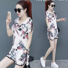 批发短裤运动套装女<b class='q'>夏</b>季时髦跑步服冰丝短袖2026新款潮时尚休闲两件套