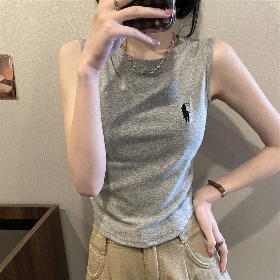 Real shot of American hottie round neck slim vest for women summer chic design waist short top