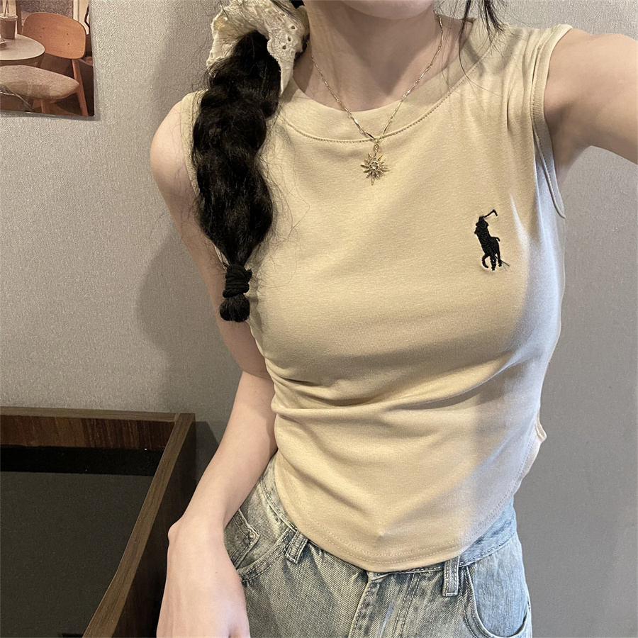 Real shot of American hottie round neck slim vest for women summer chic design waist short top