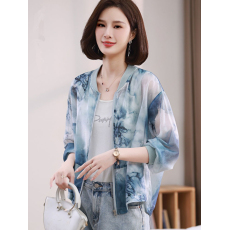 批发冰丝凉感轻薄时尚防晒衣夏季薄款<b class='q'>外套</b>中年妈妈透气休闲<b class='q'>棒球</b>防晒服