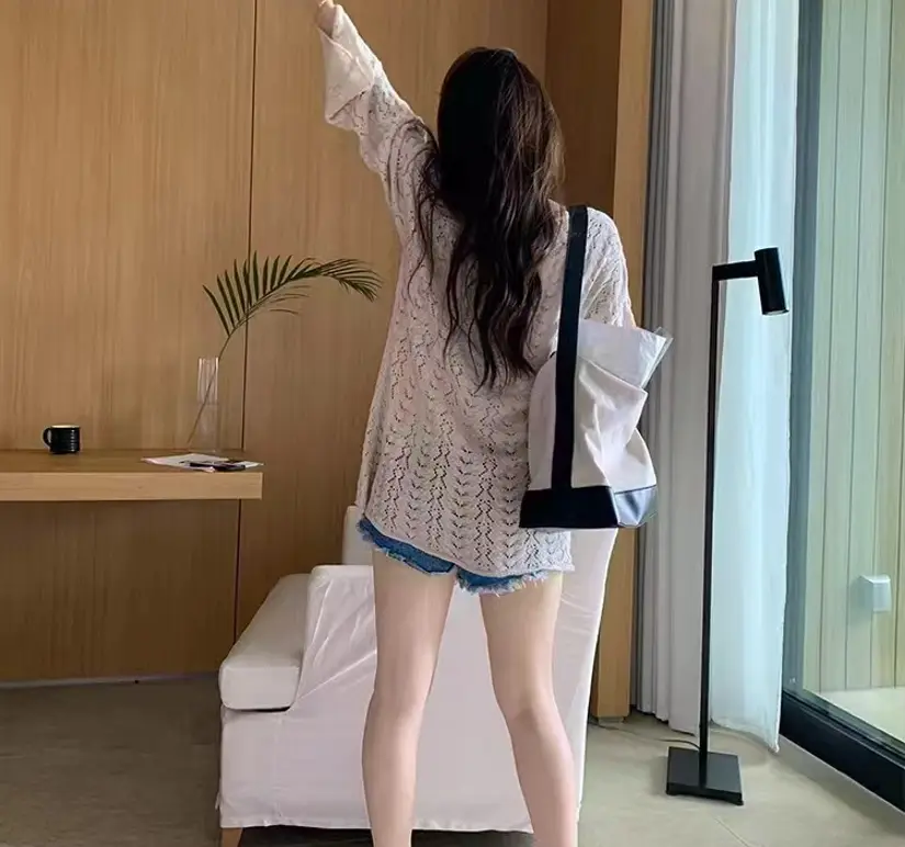 레이어드 끈 디테일 루즈 니트 상세 이미지 4