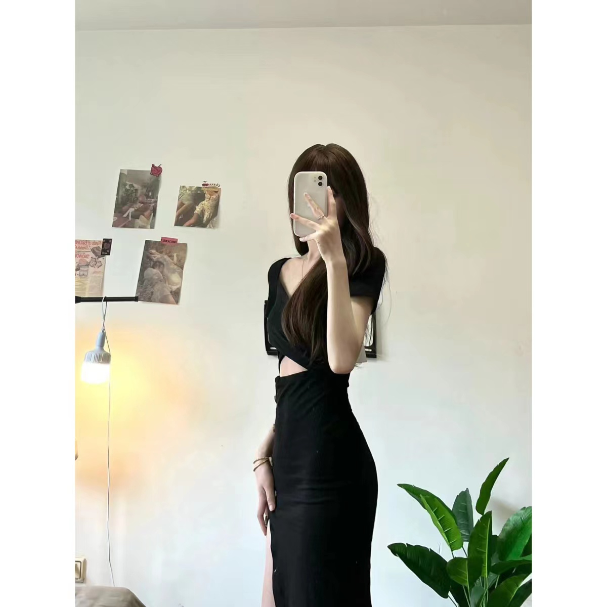 Mature hot girl pure lust style hot girl Yujie black short-sleeved slit hip-covering dress for women to slim down the waist