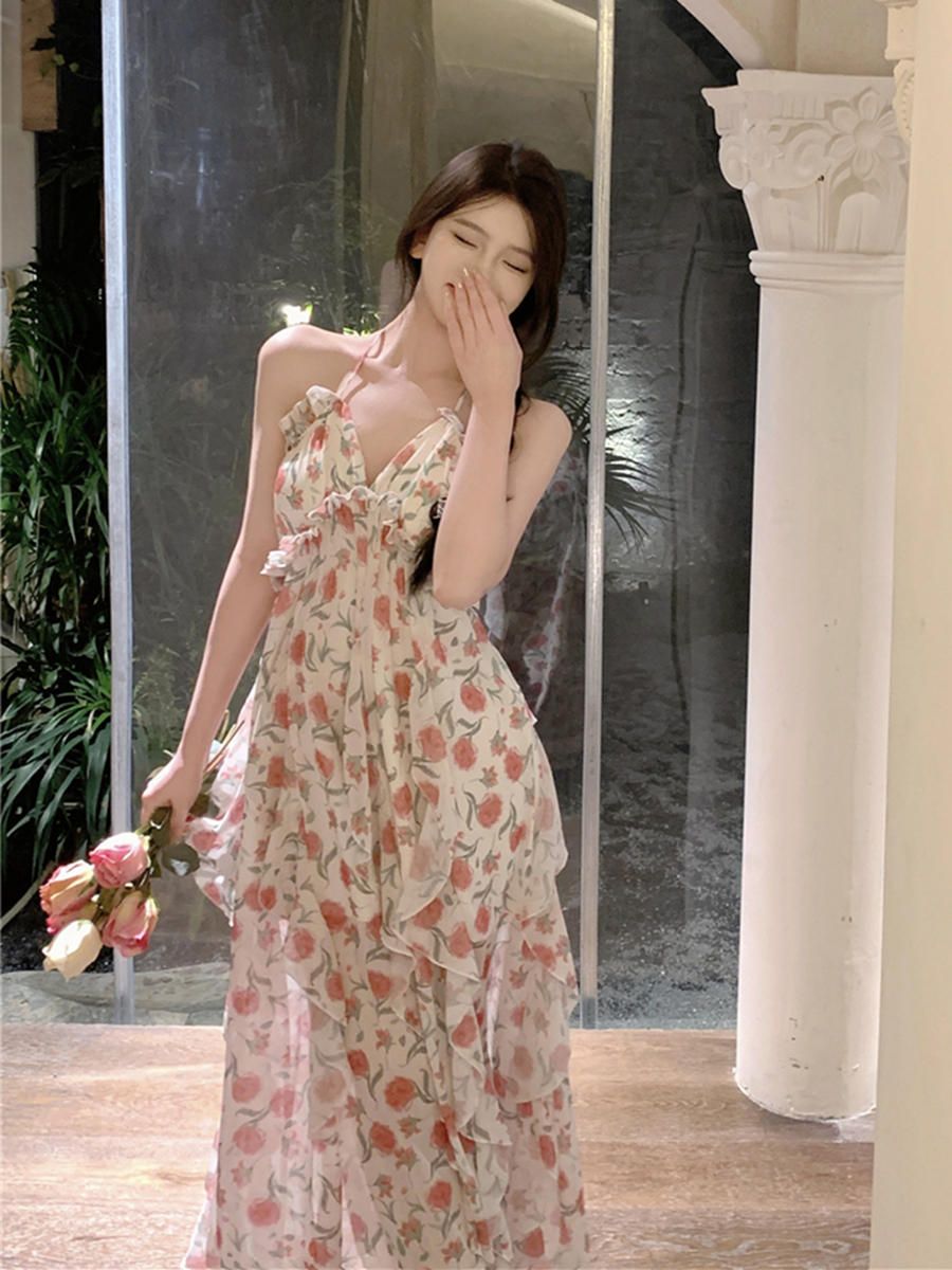 Real shot of summer sexy V-neck bust pad halter neck chiffon floral slit backless long skirt dress holiday skirt for women