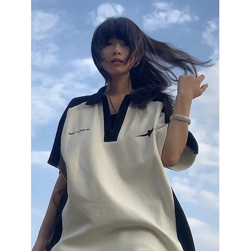 Cool girls in summer wear match a set of Hong Kong style retro chic Yujie street tops and skirts two-piece set