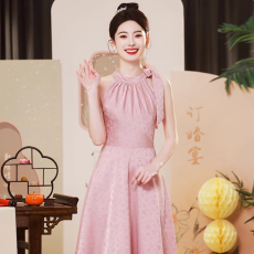 批发新中式女装国风改良旗袍挂脖连衣<b class='q'>裙</b><b class='q'>伴娘</b>订简约甜美