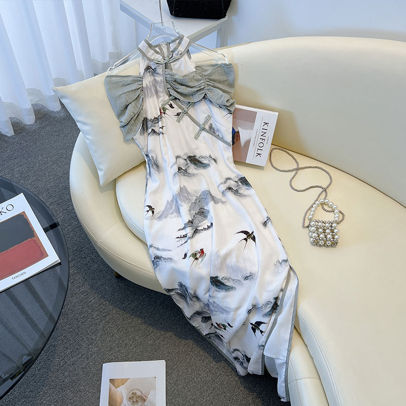 FA36333# 新中式性感露肩镂空设计感旗袍年轻款气质高端收腰显瘦印花连衣裙 服裝批發女裝批發服飾貨源