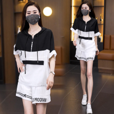 批发<b class='q'>大码</b>短裤运动时尚套装2026年夏季新款显瘦减龄连帽两件套女