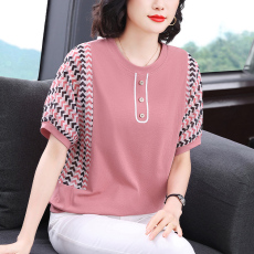 批发2026春季短<b class='q'>袖</b><b class='q'>t</b><b class='q'>恤</b>女宽松舒适大码简约五分<b class='q'>袖</b>妈妈装洋气圆领上衣