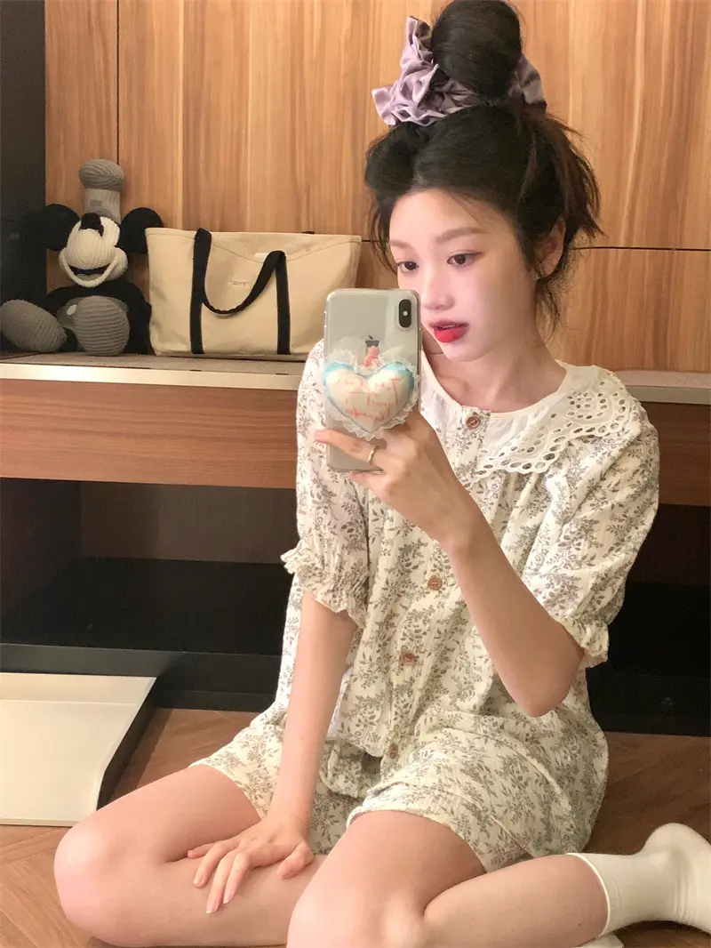 한국인기 러블리 플라워 라운드넥 반소매 홈웨어 세트 상세 이미지 1