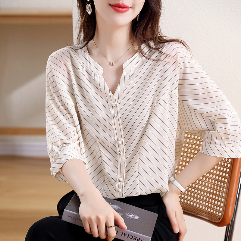 MY4506# 夏季条纹小V领衬衫女式优雅气质衬衣通勤简约五分袖上衣女裝貨源服裝批發
