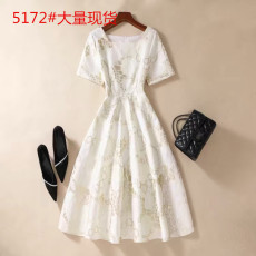 批发一线大品牌高端剪标女装外贸货出口<b class='q'>原</b><b class='q'>单</b>A字短袖提印花连衣裙收腰